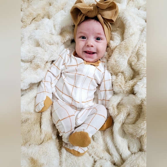 MEET YOUR SELLER! 💖🥰 - Picture 9 of 16